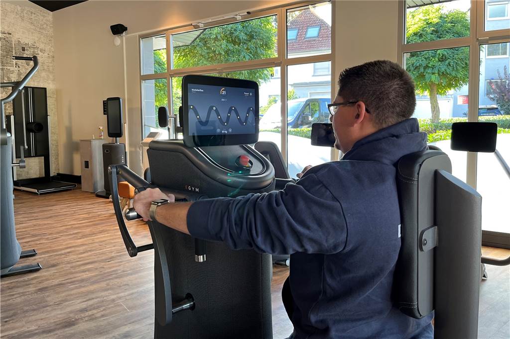 Erste Bilder: Brüder Ribnikar eröffnen Fitnessstudio mit „Wohnzimmer-Atmosphäre“ Injoy Pottfit Eröffnung in Schwerte