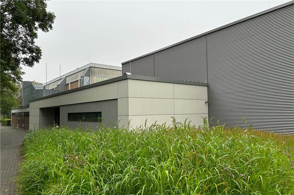 Oberstufenerweiterungsbau: „Plan B oder C für Standort im Hinterkopf“ Die Gesamtschule Nordkirchen - hier die Sporthalle - muss derzeit Sportunterricht kürzen.