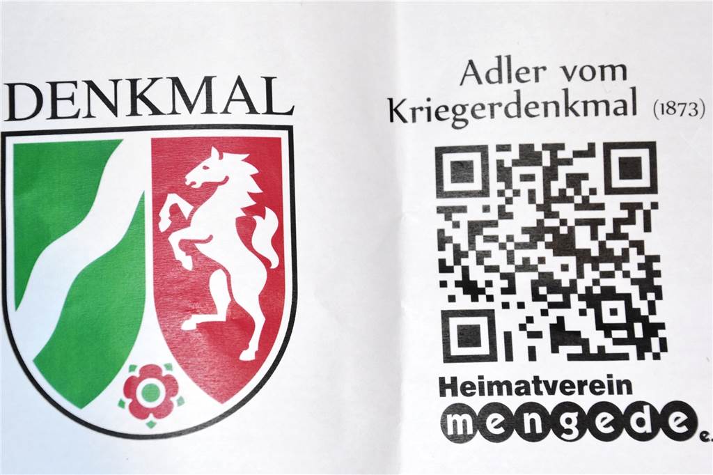 Mengeder Adler hat seinen endgültigen „Horst“ bezogen Die Geschichte des Adlers ist mithilfe des QR-Codes abrufbar.