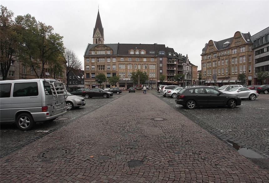 So viel könnte die Marktplatz-Sanierung kosten Die Gestaltung des Altstadtmarkts steht im Fokus.