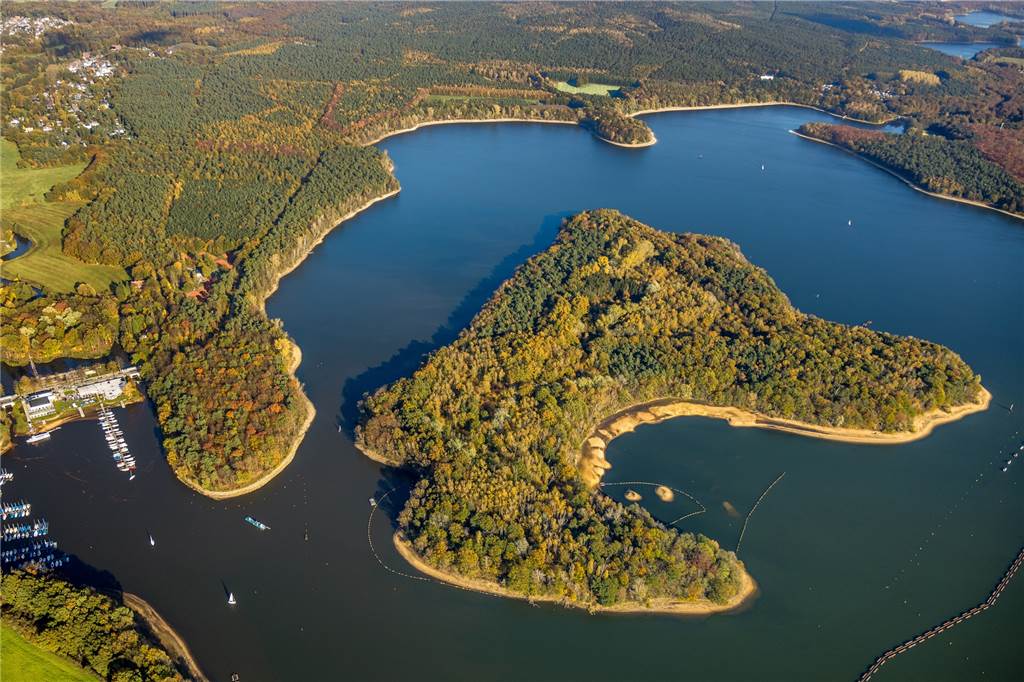 Die Inseln im Halterner Stausee sind wahre Naturparadiese Die große Stauseeinsel liegt vor der Stadtmühlenbucht.