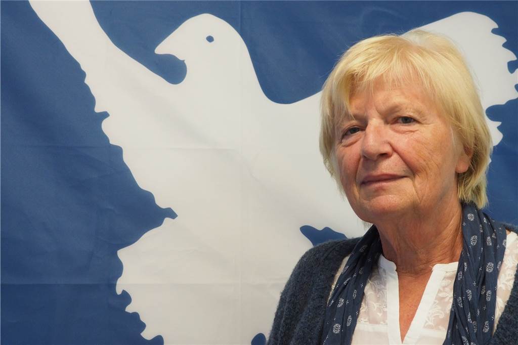 3G-Rebellinnen fordern Bürgermeister heraus und kassieren Rücktrittsforderung Die Grünen-Politikerin Notburga Henke ließ sich im September testen, bevor sie an einer Ratssitzung teilnahm. Nun fordert sie aber, vertreten von einem Rechtsanwalt, Zutritt ohne Nachweis zu erhalten.