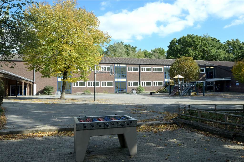 Riesen-Lücke bei Ganztagsbetreuung: Lünen fehlen 1627 OGS-Plätze Die Grundschule am Heikenberg in Alstedde erhält einen Erweiterungsbau. Die Planungen dafür beginnen 2026.