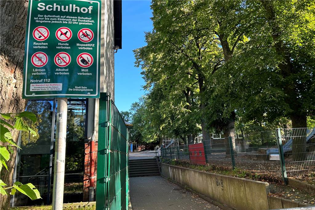 Ganztag: Plätze werden sich verdoppeln - Stadt plant Online-Anmeldung Die Grundschule Auf den Äckern in Bork soll perspektivisch einen größeren Anbau bekommen.