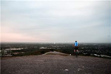 Die Halde Haniel ist bei Radfahrern und Spaziergängern gleichermaßen beliebt.