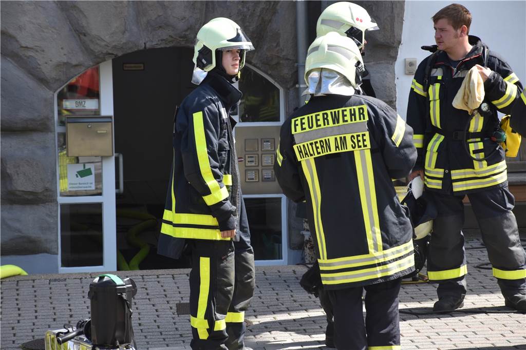Altersheim in Not: Kräfte aus Haltern eilten zum Einsatz nach Wuppertal Die Halterner Einsatzkräfte sollten auch an anderen Krisenorten in Wuppertal aushelfen.