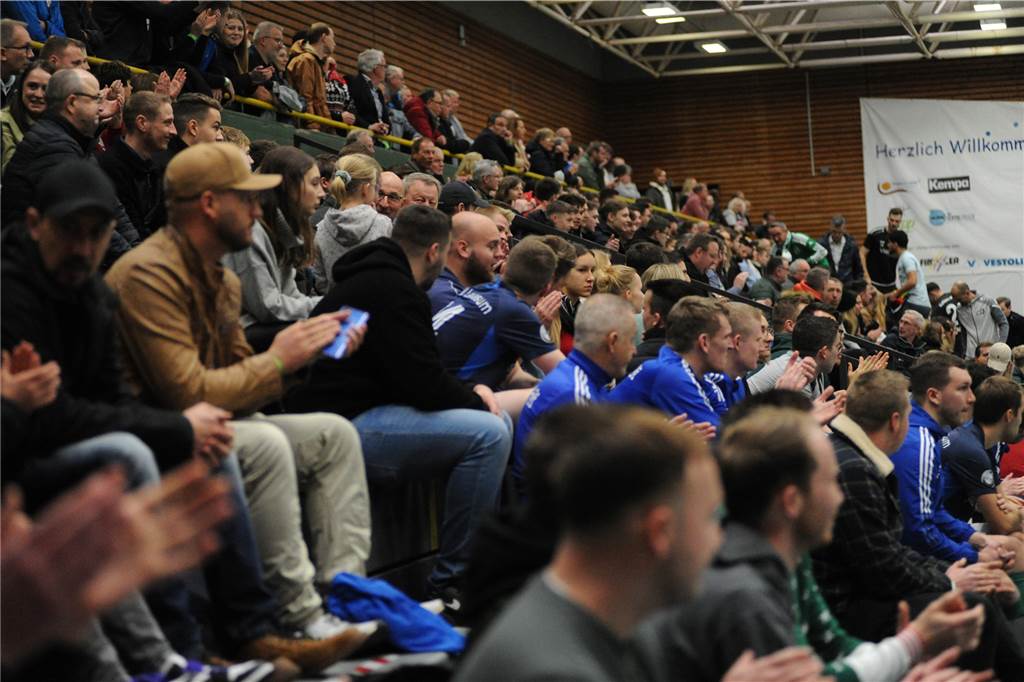 Die Halterner Hallenfußball-Stadtmeisterschaft 2022 ist in vollem Gange.