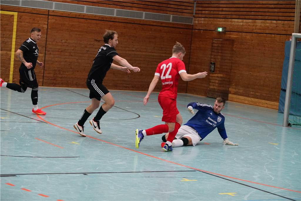 Die Halterner Hallenfußball-Stadtmeisterschaft 2022 ist in vollem Gange.