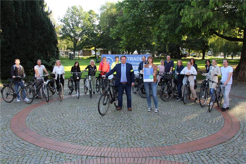 Stadtradeln: Bürgermeister hofft auf viele Kilometer für Haltern Die Halterner Verwaltung geht beim Stadtradeln mit einem eigenen Team an den Start. Bürgermeister Andreas Stegemann hofft, dass sich viele Bürger beteiligen und für die Stadt Kilometer einsammeln.