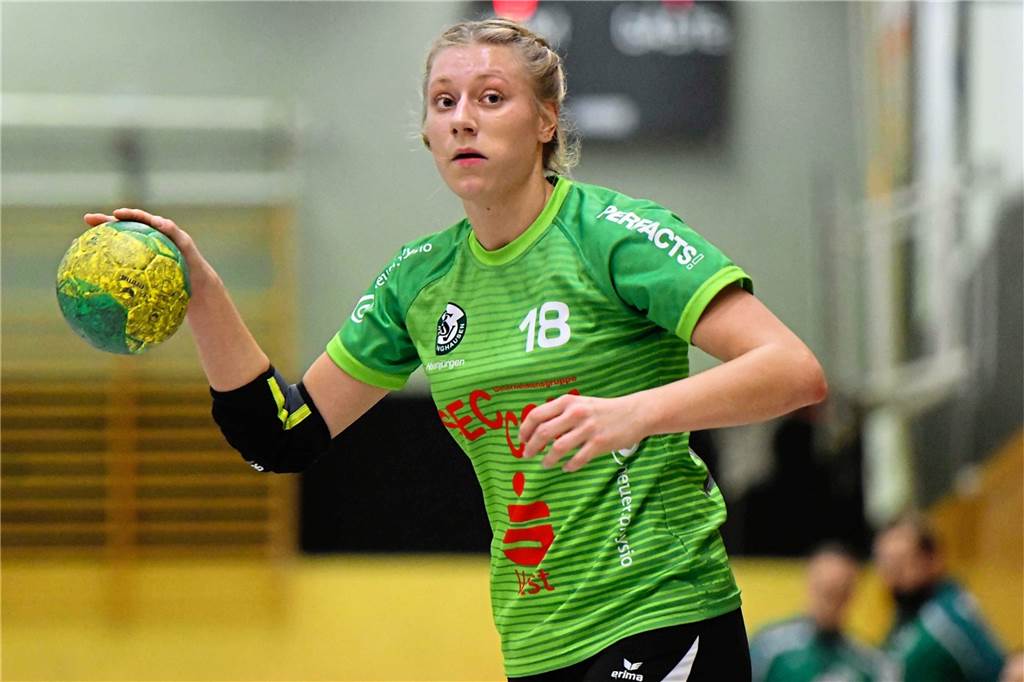 Halternerin wechselt in die 2. Liga - als Wunschspielerin des Trainers Die Halternerin Lina Hovenjürgen wechselt von Drittligist PSV Recklinghausen zu Zweitligist TVB Wuppertal.