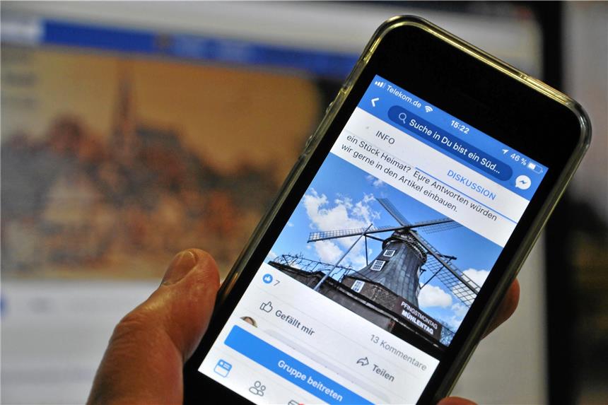 Die Heimat ist nur einen Klick entfernt: Wer Facebook-Gruppen wie „Du bist ein Südlohner, wenn“ beitreten will, fühlt sich dem Ort verbunden.