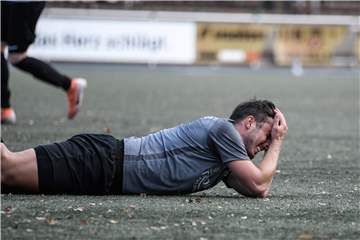 Die heimischen Sportler müssen nun erst einmal eine längere Zeit Pause machen. Die kann sich auch auf die Psyche auswirken.
