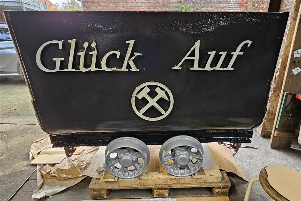 Wulfener Wappenbaum Verein: Verstärkung für den Verein in Dorsten Die historische Kohlenlore wird zurzeit restaurie
