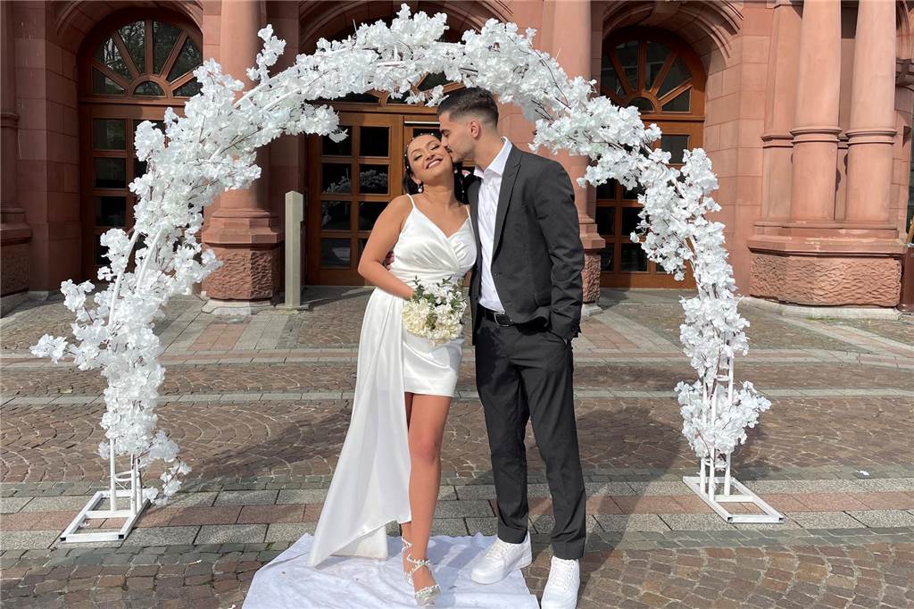 Seda und Kaan Berka feiern mit 600 Gästen ihre Hochzeit Seda und Kaan