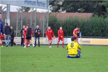 Die Hoffnung, dass die Amateurfußballer bald auf den Platz zurück dürfen, wird von den aktuellen Corona-Zahlen im Kreis Borken etwas gedrückt.