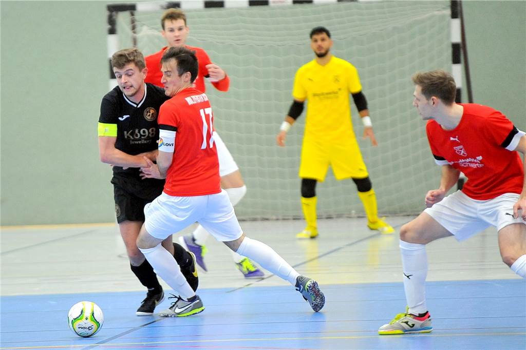 Die Holzpfosten Schwerte gewannen gegen PCF Mülheim mit 6:1.