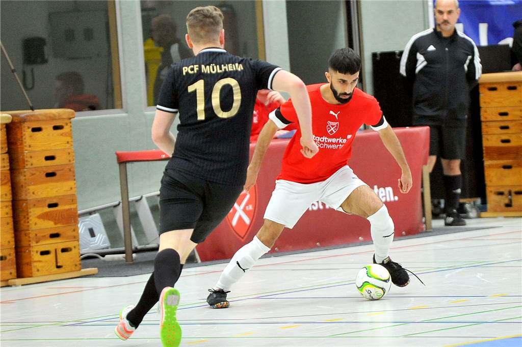 Die Holzpfosten Schwerte gewannen gegen PCF Mülheim mit 6:1.