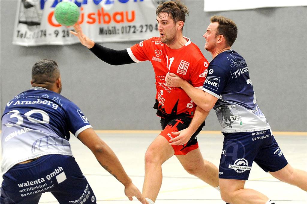 Die HSG Schwerte/Westhofen hat gegen den TV Arnsberg mit 30:29 gewonnen.