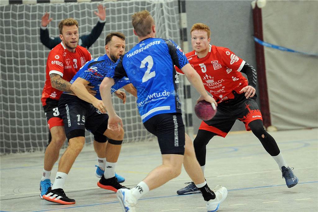 Die HSG Schwerte/Westhofen hat gegen die HVE Villigst-Ergste II mit 25:26 verloren.