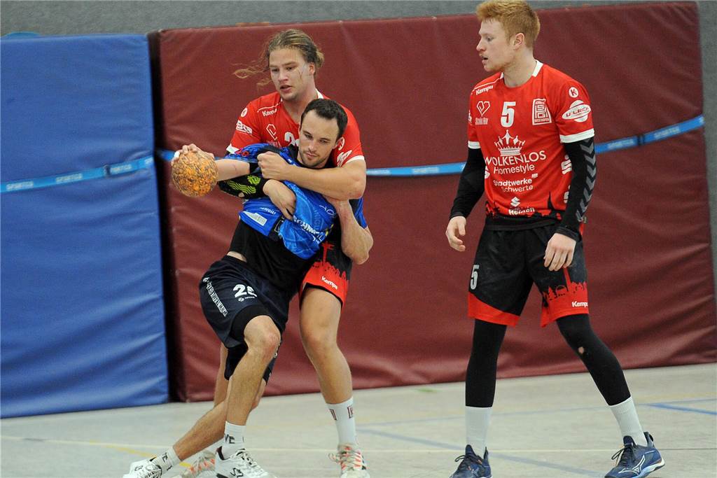 Die HSG Schwerte/Westhofen hat gegen die HVE Villigst-Ergste II mit 25:26 verloren.