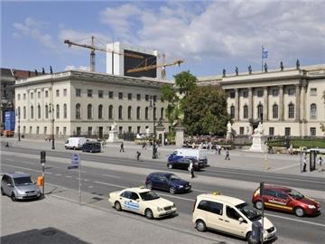 Die Humboldt-Universität: Vom 12. Oktober 2009 an feiert die älteste Berliner Hochschule 15 Monate lang ihr 200-jähriges Bestehen. (Bild: dpa)