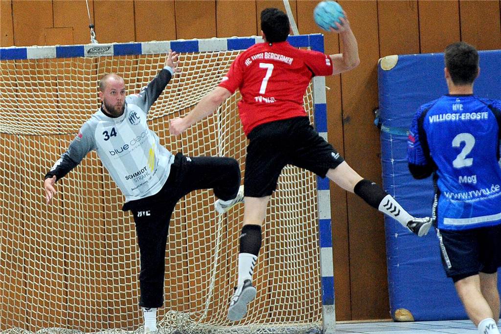 Die HVE Villigst-Ergste hat gegen den HC TuRa Bergkamen mit 25:28 verloren.