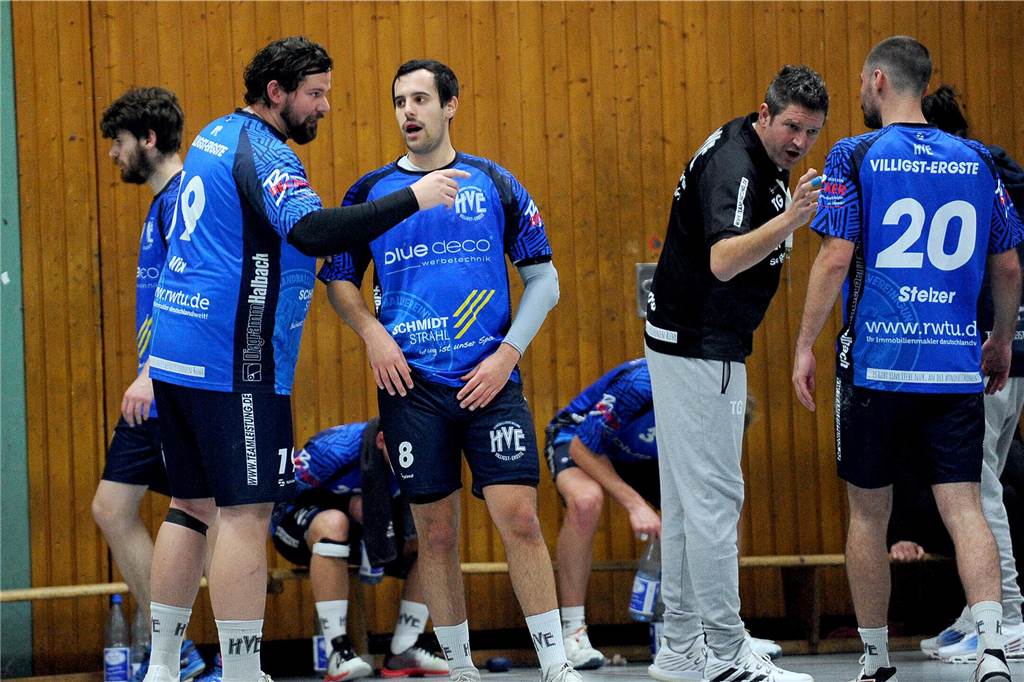 Die HVE Villigst-Ergste hat gegen den HC TuRa Bergkamen mit 25:28 verloren.