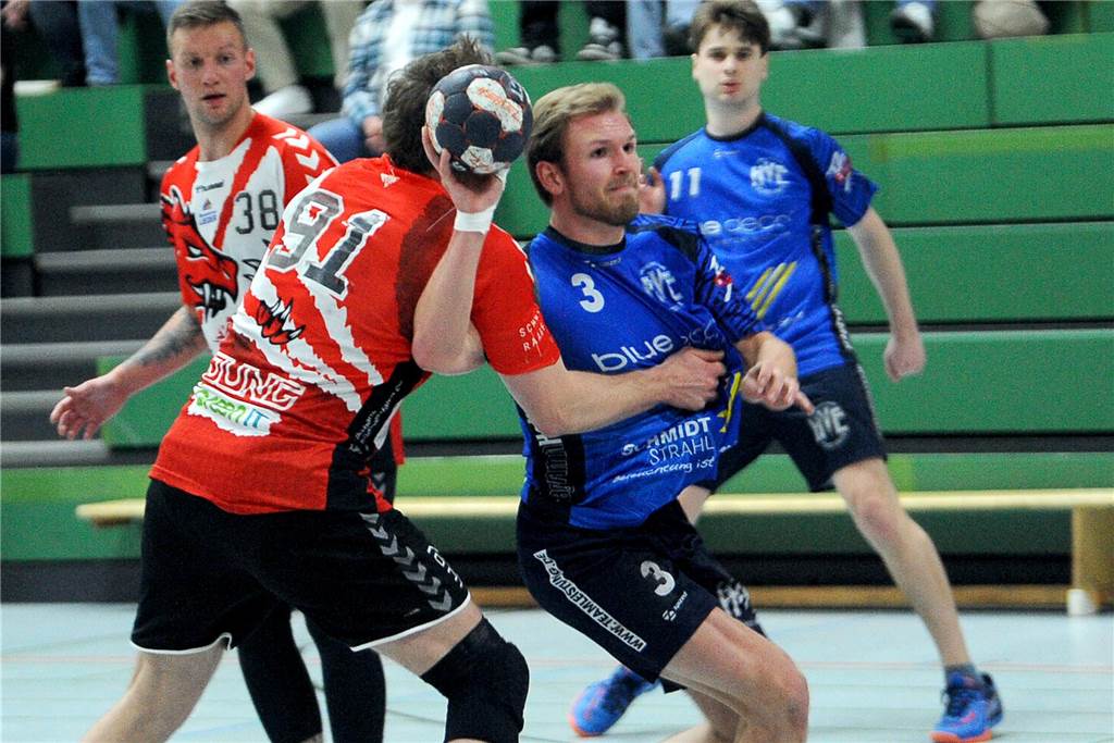 Die HVE Villigst-Ergste hat gegen die 2. Mannschaft der SG Schalksmühle/Halver Dragons mit 32:19 gewonnen.
