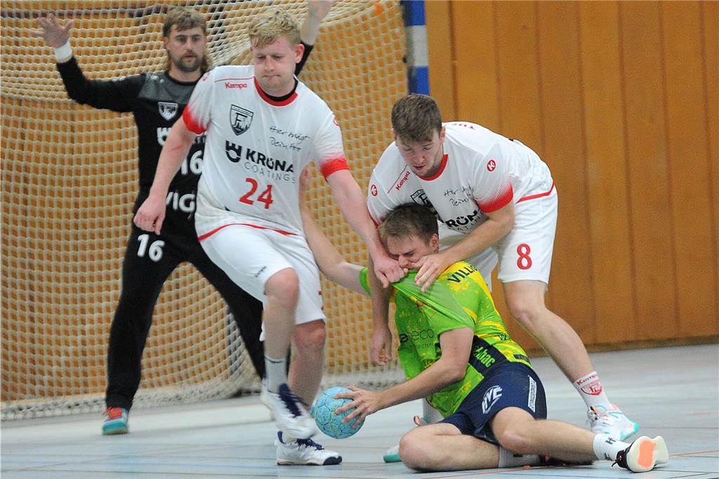 Die HVE Villigst-Ergste hat mit 30:27 gegen die 2. Mannschaft des TuS Ferndorf gewonnen.