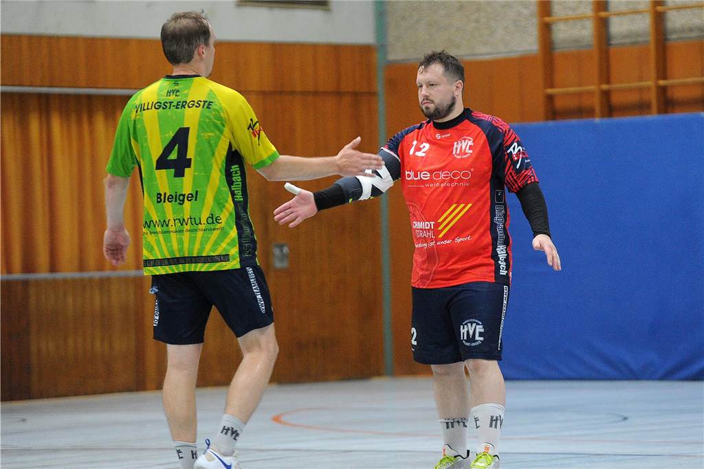 Die HVE Villigst-Ergste hat mit 30:27 gegen die 2. Mannschaft des TuS Ferndorf gewonnen.