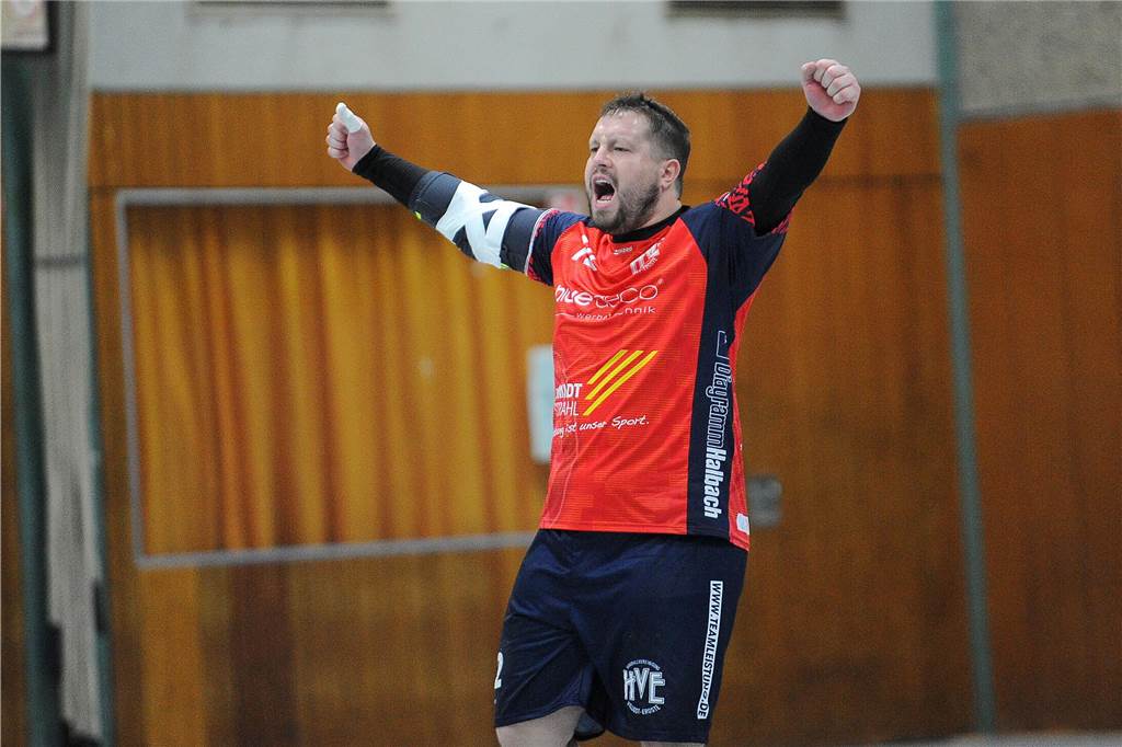 Die HVE Villigst-Ergste hat mit 30:27 gegen die 2. Mannschaft des TuS Ferndorf gewonnen.