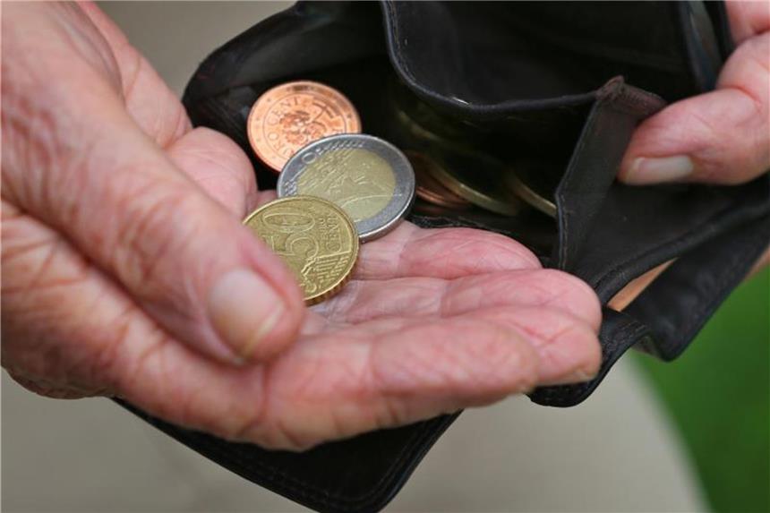 Arbeitsminister Heil will Großreform bei Rente Die IG Metall fordert ein steigendes Rentenniveau in Deutschland. Foto: Karl-Josef Hildenbrand/Illustration