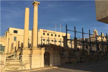 Die im Zweiten Weltkrieg zerstörte Oper in Valletta, die nach Entwürfen von Renzo Piano zu einem Freilichttheater umgebaut worden ist. Foto: Annette Reuther