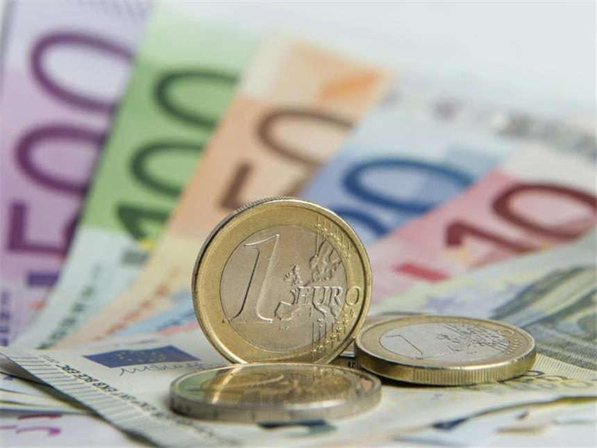 Verfall der Verbraucherpreise im Euroraum weiter abgebremst Die Inflation ist allerdings noch immer weit entfernt vom Zielwert der Europäischen Zentralbank (EZB). Foto: Daniel Reinhardt