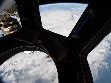 Die ISS war hoher Protonen-Aktivität und Strahlung ausgesetzt. Foto: Jack Fischer