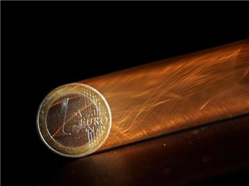 Die IWF hatte in einem Finanzbericht die Idee einer Abgabe auf Finanzvermögen zum Abbau von Schulden aufgegriffen. Foto: Julian Stratenschulte