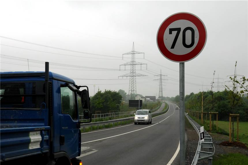 Kreis gibt grünes Licht für Verlängerung der K20 in Schwerte Die jetzige K20 (früher K10n) mündet bislang an der Ostberger Straße in einen Kreisverkehr.