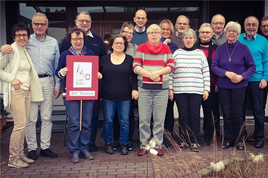 Die „Junge Gemeinschaft“ in Lembeck trägt ihr Alter mit Humor Die Junge Gemeinschaft in Lembeck trifft sich seit über 40 Jahren alle 14 Tage. Über den Namen ihrer Gruppe können die Mitglieder inzwischen schmunzeln.