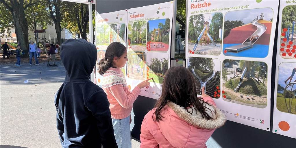 Spielplatz auf IGA-Gelände in Lünen: Kinder wünschen sich Doppel-Rutsche Die Jungen und Mädchen der OGS an der Viktoriaschule sollen mit entscheiden, wie der Spielplatz auf dem IGA-Gelände aussehen soll.