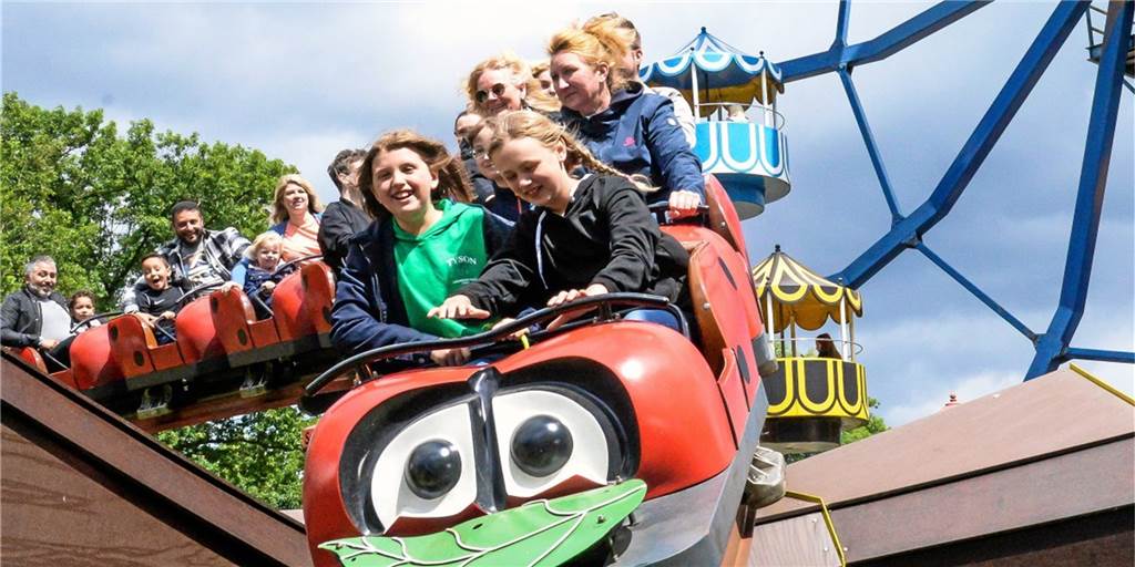 Schloss Beck beendet die Saison: 2023 soll es eine neue Attraktion geben Die Käfer-Achterbahn war auch in diesem Sommer eine der Attraktionen im Freizeitpark Schloss Beck.