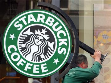Die Kaffeekette Starbucks bleibt auf Wachstumskurs. Foto: Gero Breloer