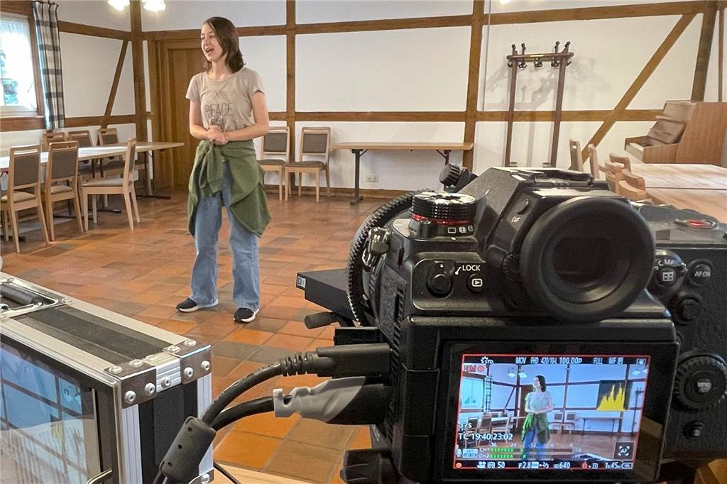 Casting für Musical-Film-Projekt: Stadtlohner Schüler zeigen ihr Talent Schülerin spricht Monolog
