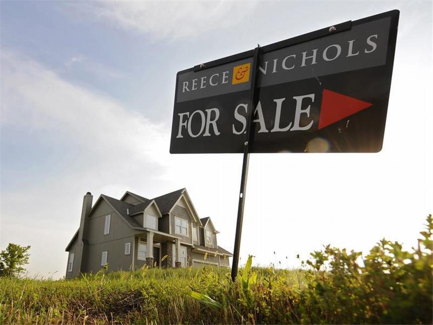 IWF: US-Konjunktur weiter lau Die Kernprobleme der US-Wirtschaft sind weiterhin der schwache Konsum, der angeschlagene Immobilienmarkt sowie hohe Arbeitslosigkeit. Foto: Larry W. Smith