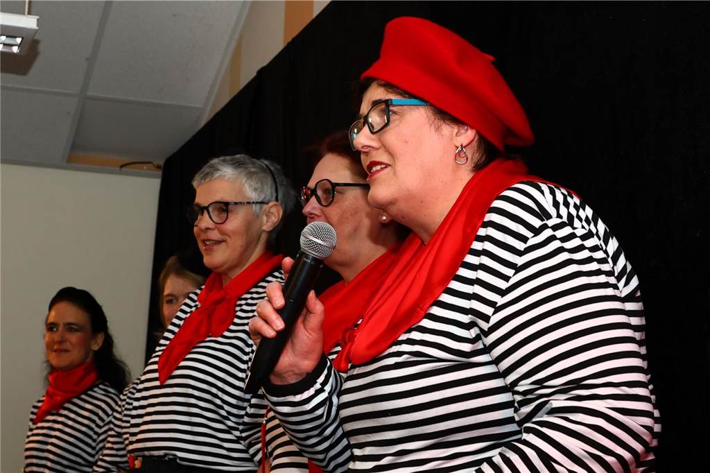 Die KFD Hullern feierte am Donnerstagabend (27. Feburar 2025) ihre traditionelle Weiberfastnacht im Pfarrgemeindehaus.