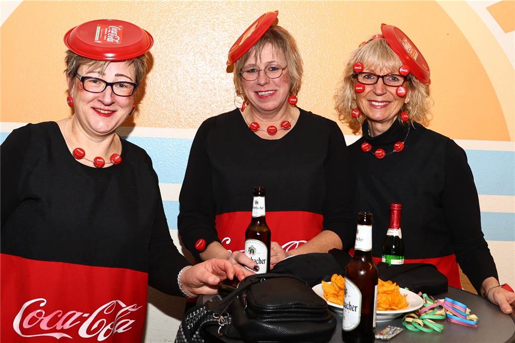 Die KFD Hullern feierte am Donnerstagabend (27. Feburar 2025) ihre traditionelle Weiberfastnacht im Pfarrgemeindehaus.