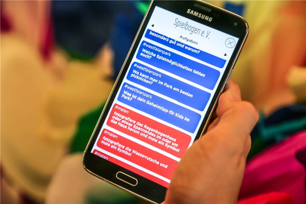 Bald schon gibt es einen kindgerechten Plan für den Westfalenpark Die Kinder und Jugendlichen lösen Aufgaben innerhalb der App und nähern sich so dem Ziel.