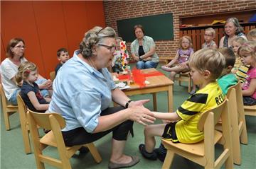 Die Kita St. Pankratius beschäftigt sich während einer Kinderbibelwoche mit dem Thema "Der barmherzige Samariter". Die Kinder lernen viel darüber, anderen Menschen zu helfen.