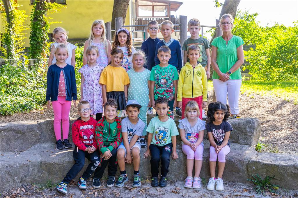 Die Klasse 1b der Westholz-Grundschule