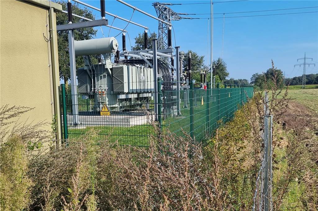 Ärger um Umspannwerk: „Massiver Verstoß“ gegen Baugenehmigung Ein Freiluft-Umspannwerk
