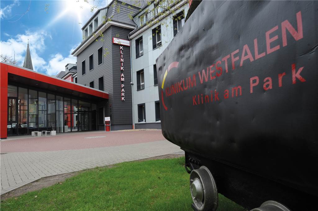 Ärztlichen Nachwuchs fördern: Klinik am Park ist jetzt Lehrkrankenhaus Die Klinik am Park in Lünen-Brambauer ist jetzt Kooperationspartner der Uni Bochum.